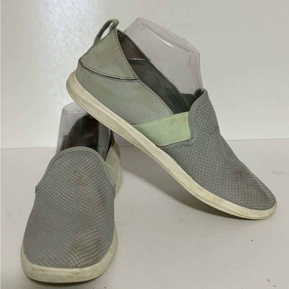 Olukai Textile Round Toe Casual Slip On Shoes Size 8